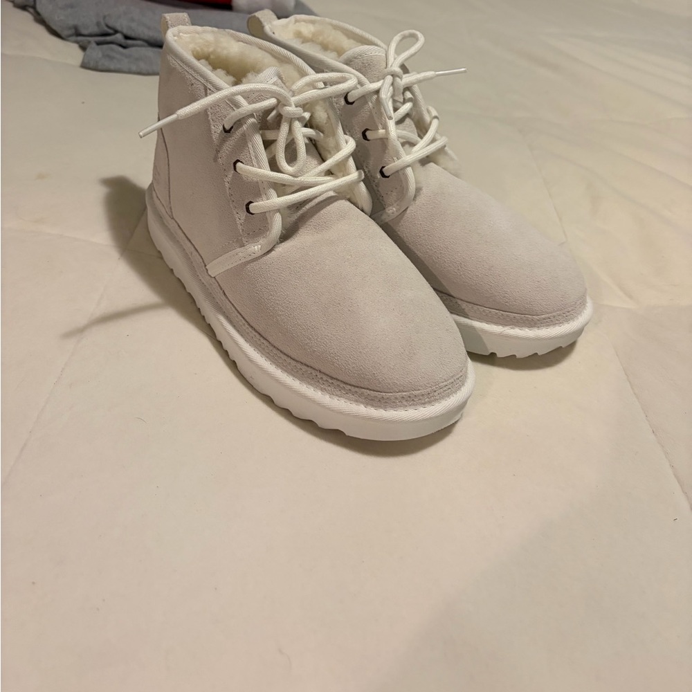 UGG Women's Cream Winter Boots